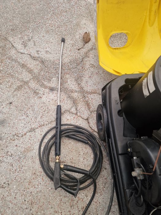 Aparat de spălat cu presiune monofazic Karcher HDS 601 C