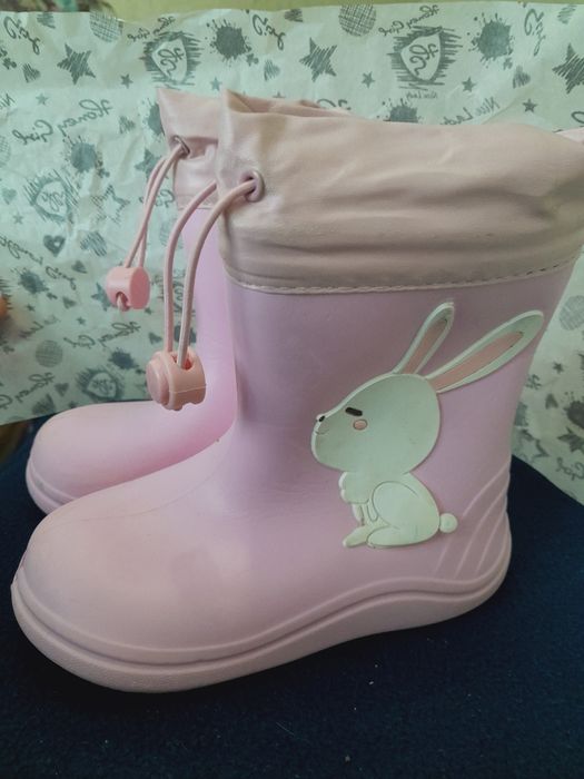 Обувь  на весну от 23 до 27 размера для девочки