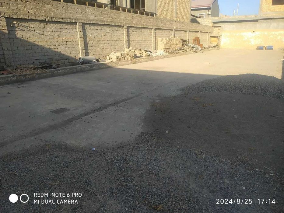 Продаётся пустой участок земли