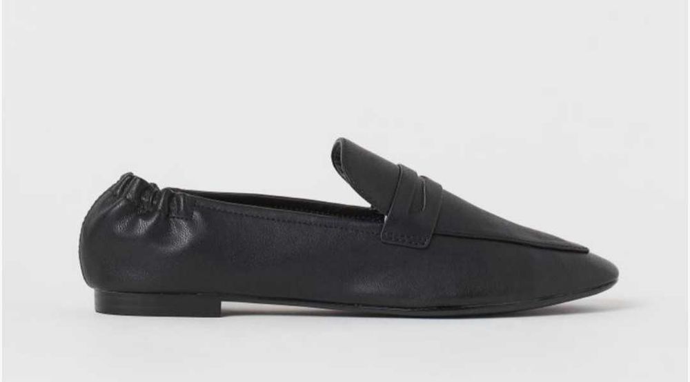 Затворени обувки Н&М