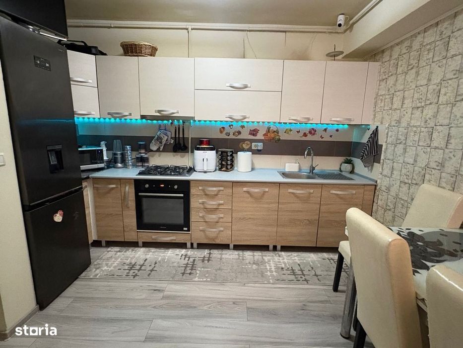 2 camere Zona Boul Rosu / Centrul Vechi