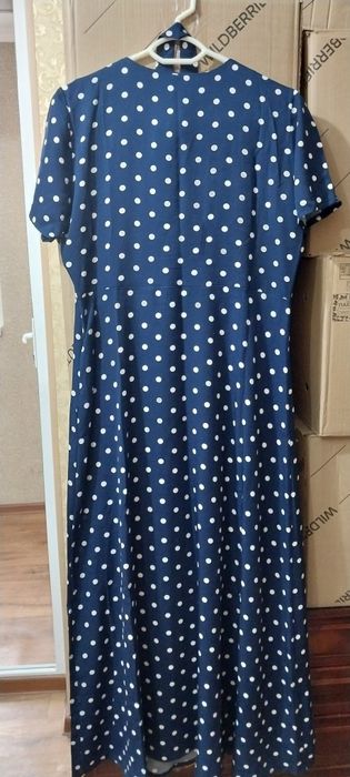 Продам платье женское