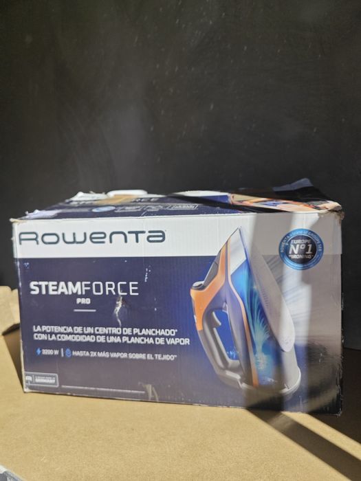 Професионална парна ютия Rowenta Steamforce Pro 3200W – КАТО НОВА!