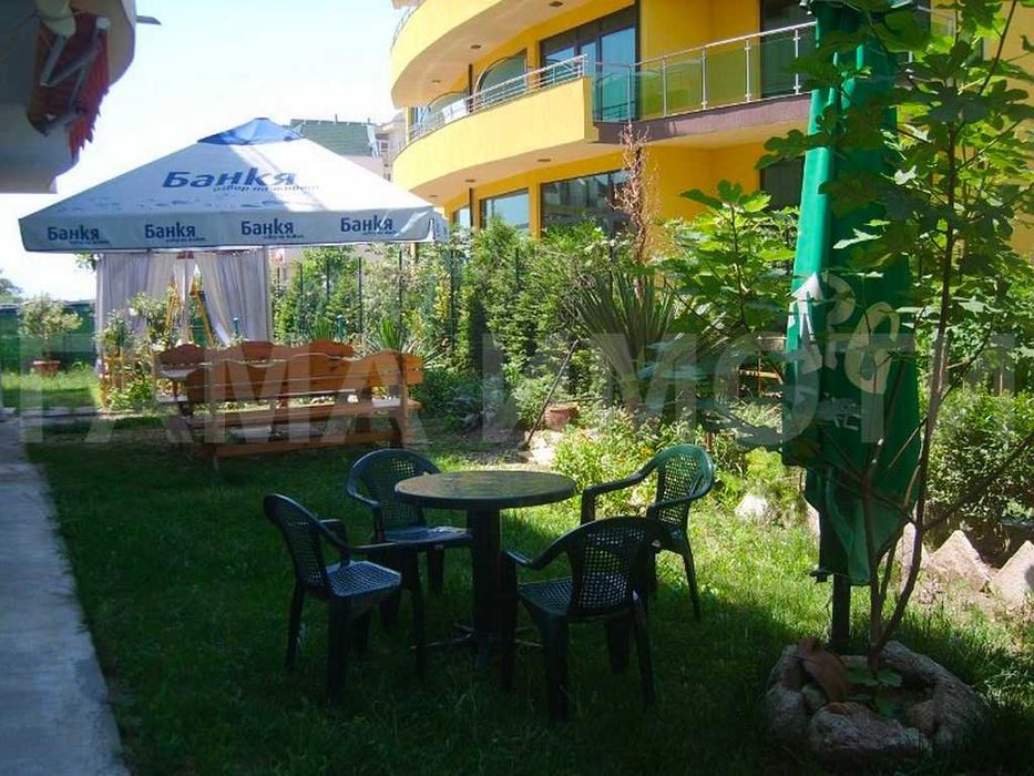 Продава се Хотел в с. Равда, Област Бургас - 1400 кв.м за 636 €/кв.м - Снимка #4