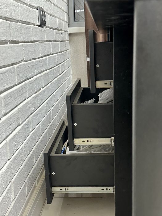 Продам барная стойка ресепшн