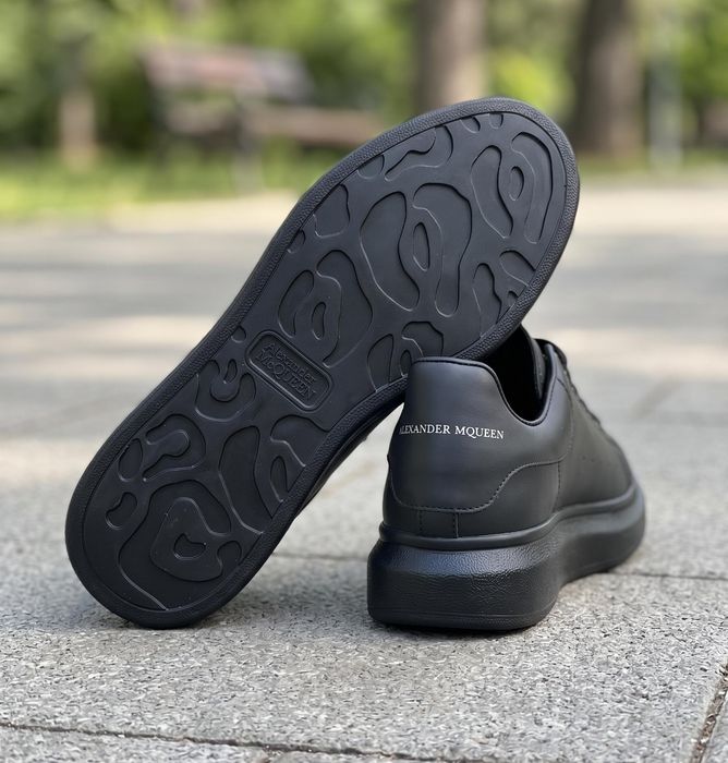 Adidasi Alexander McQueen Negru