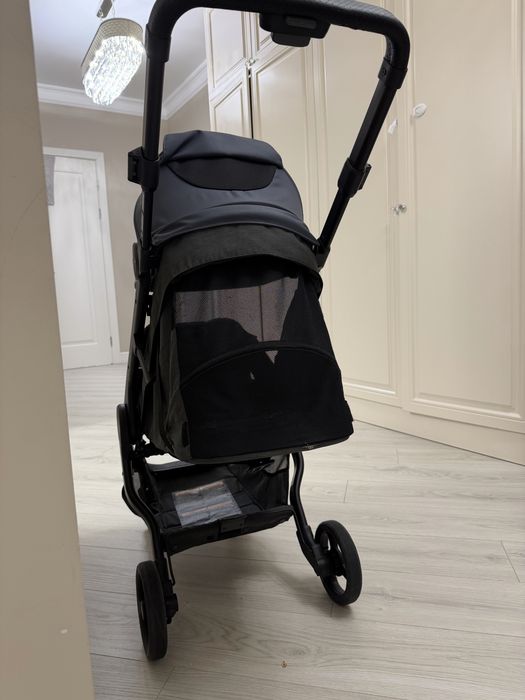 Продам коляску Ergobaby metro + deluxe 100.000