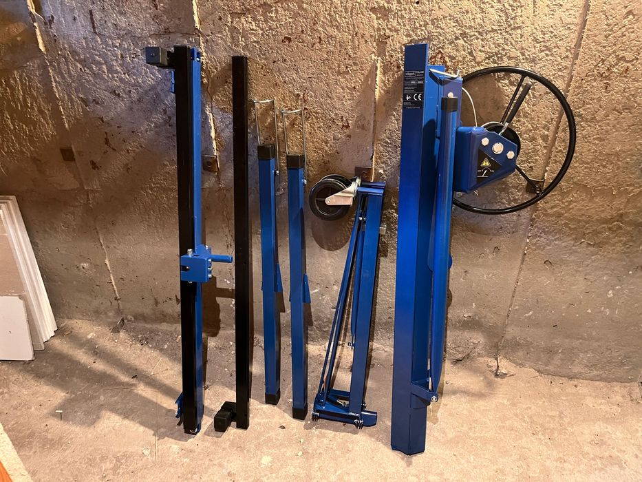 Повдигач за гипскартон