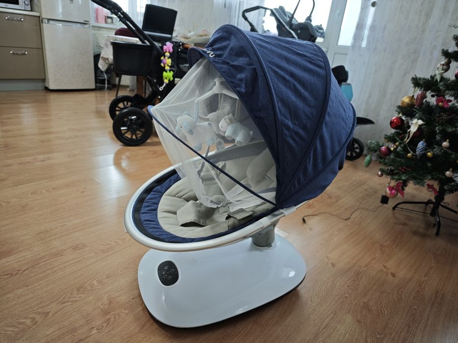 Детский шезлонг.