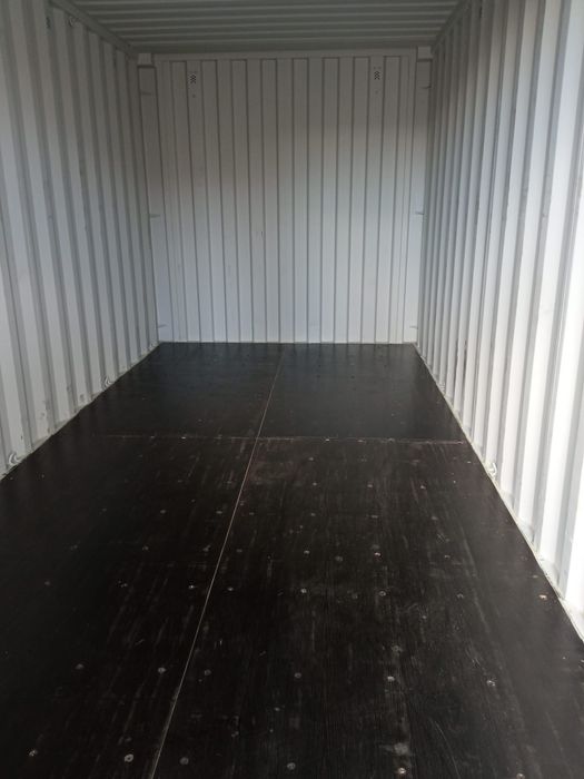 Container maritim / container birou