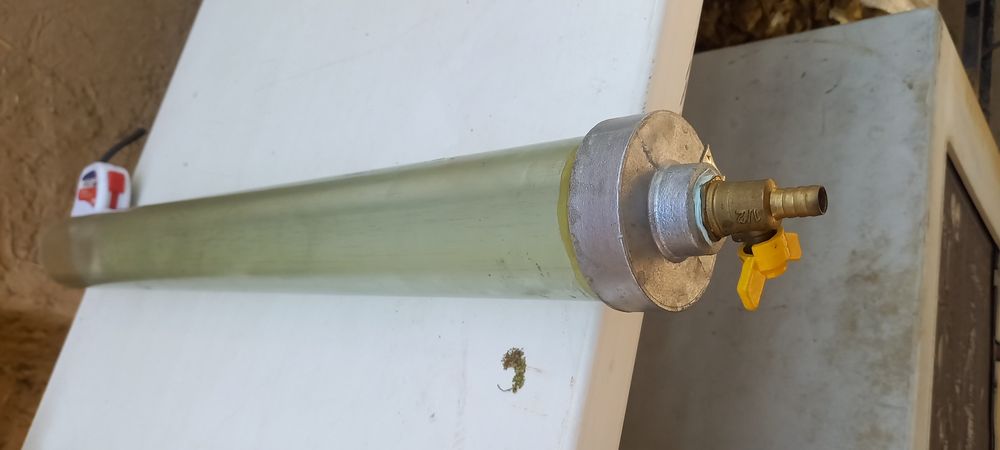 Gaz vodaga Kolbo rassiyiskiy toza akuratni qalin