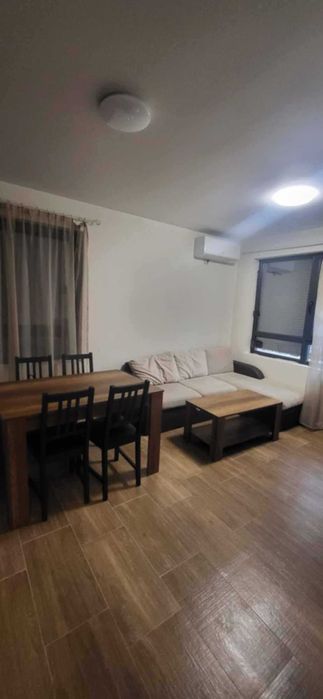 Двустаен имот в кв.Малинова долина