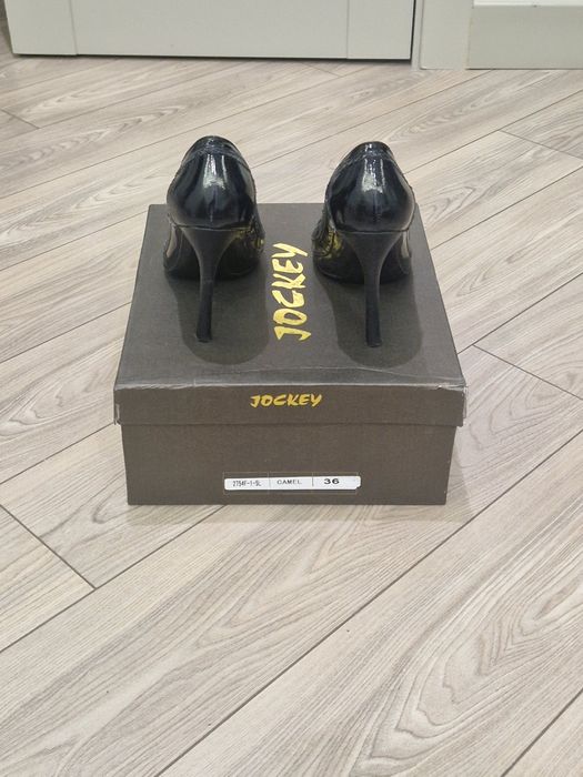 Женские туфли  Jockey