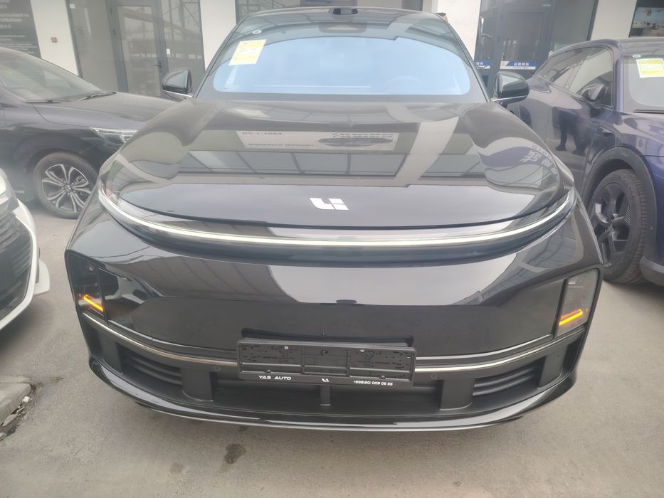 Li 7 Ultra restaling srochna sotiladi