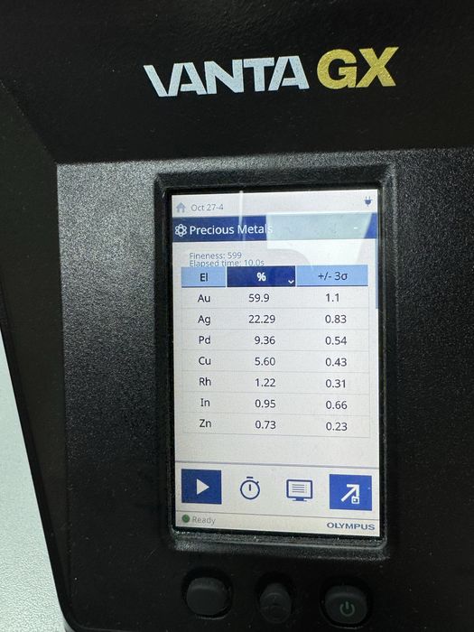 585 Бриллиантовые серьги