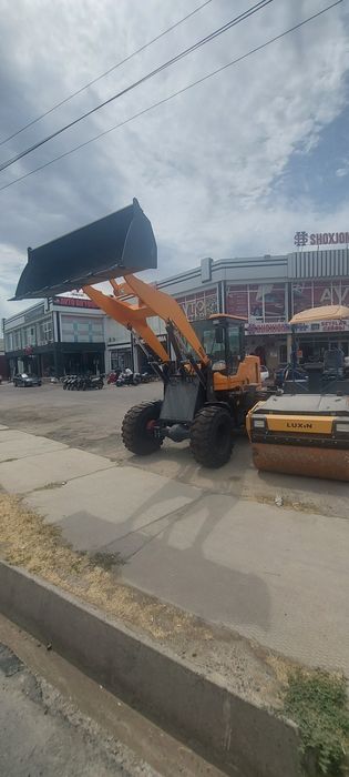 Фррнталный Погрузчик мини производства 0.6 куб