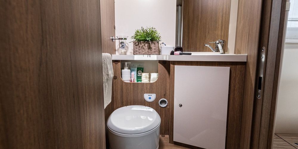 Autorulota Semintegrata  Elnagh Baron 579, nou an 2025