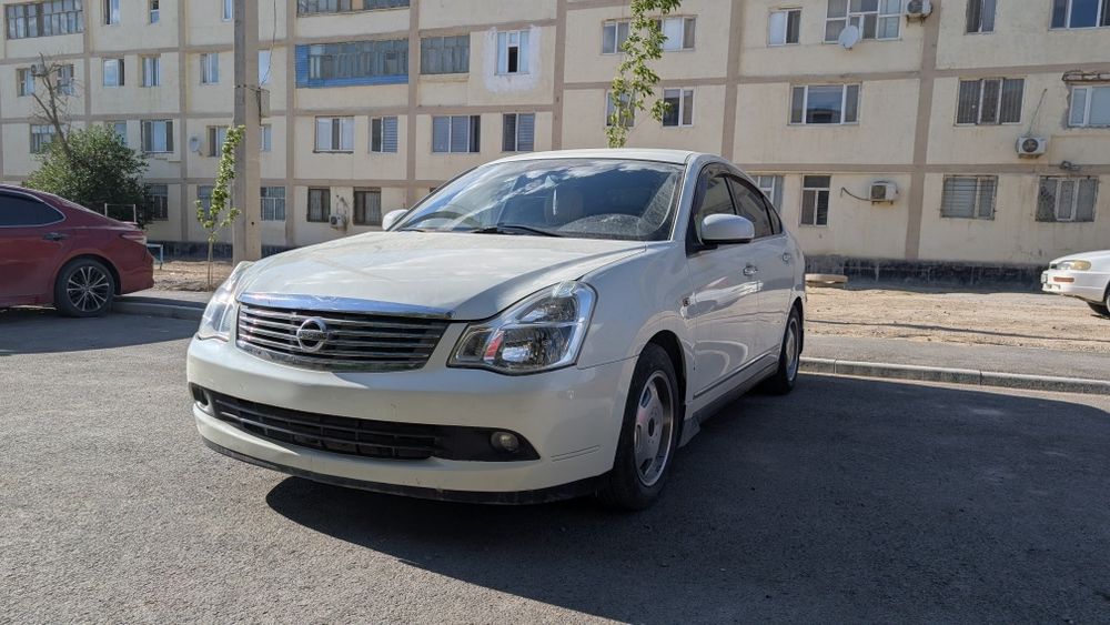 Nissan bluebird g11