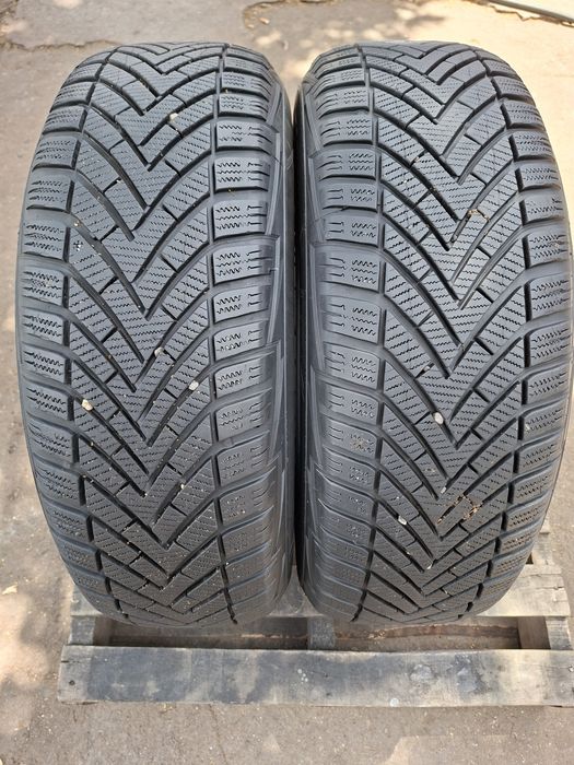 2бр. 215/65/16 Vredestein Wintrac