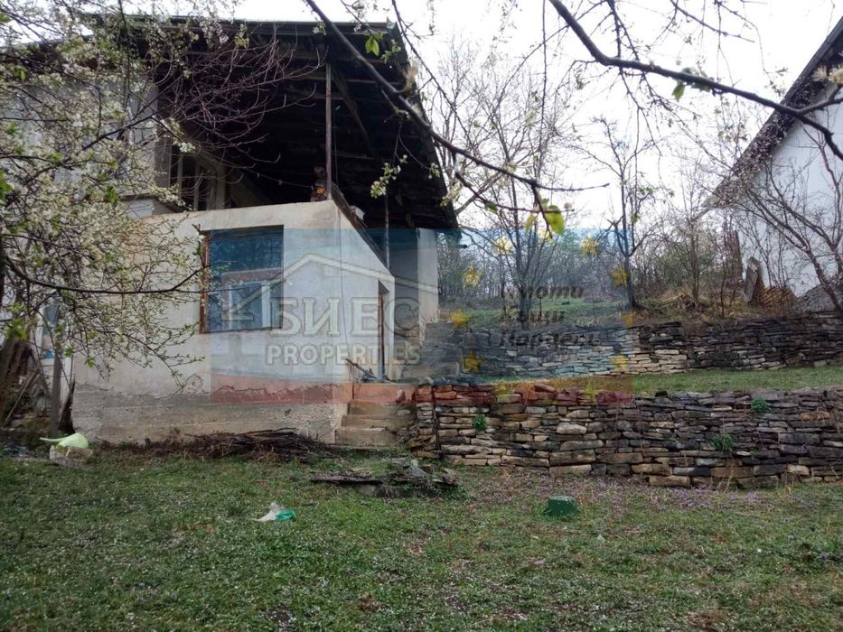 Къща в с. Голям извор