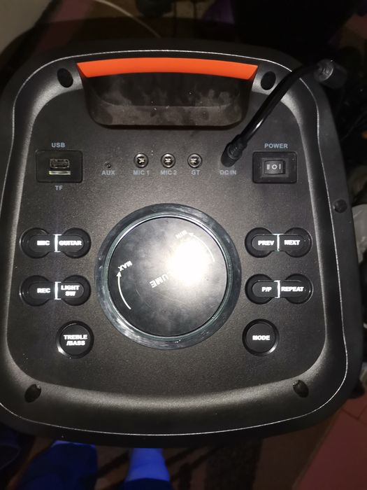 Boxă portabilă mare nouă vortex Bluetooth,stik,card,radio, microfon,