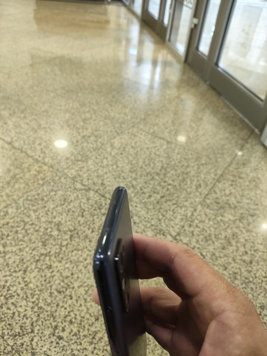 Продам Samsung S20fe