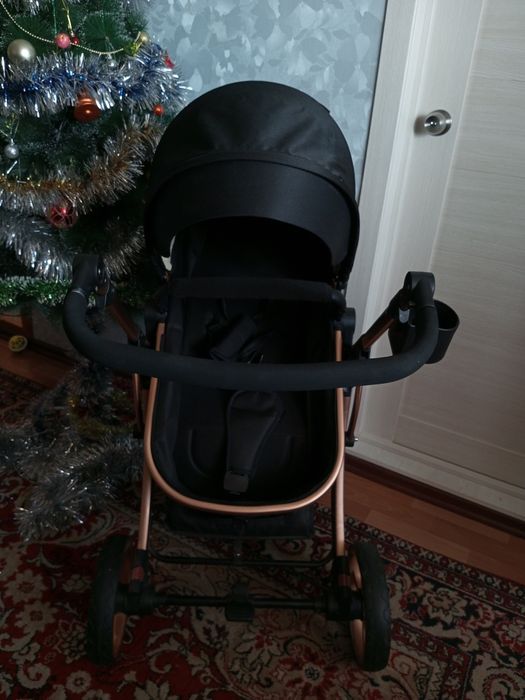 Продам коляску 60000