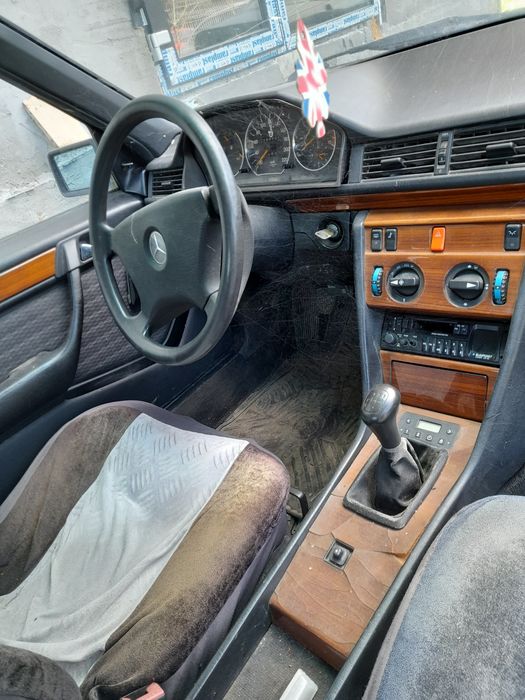 Proiect Mercedes W124
