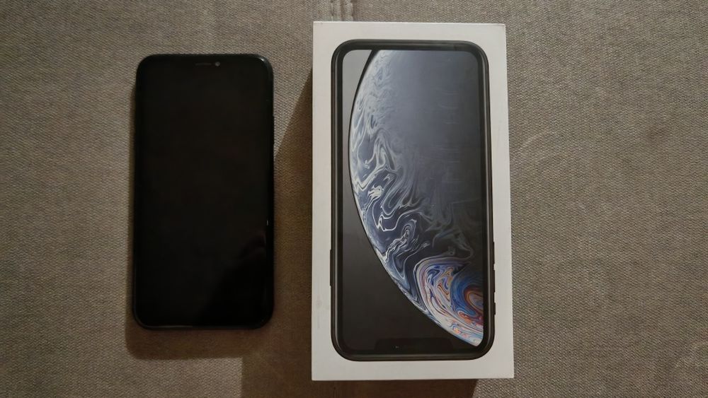 IPhone xr 64 black