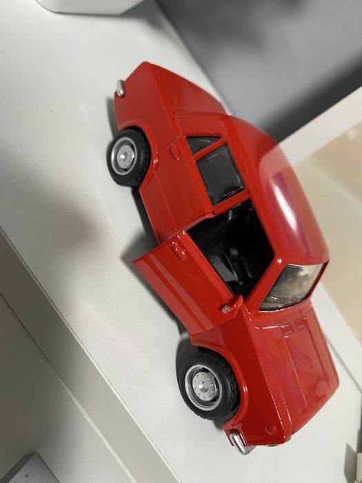 Количка метална