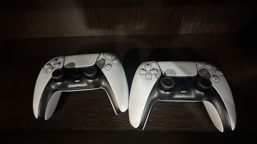 PS 5 в идеальном состянии