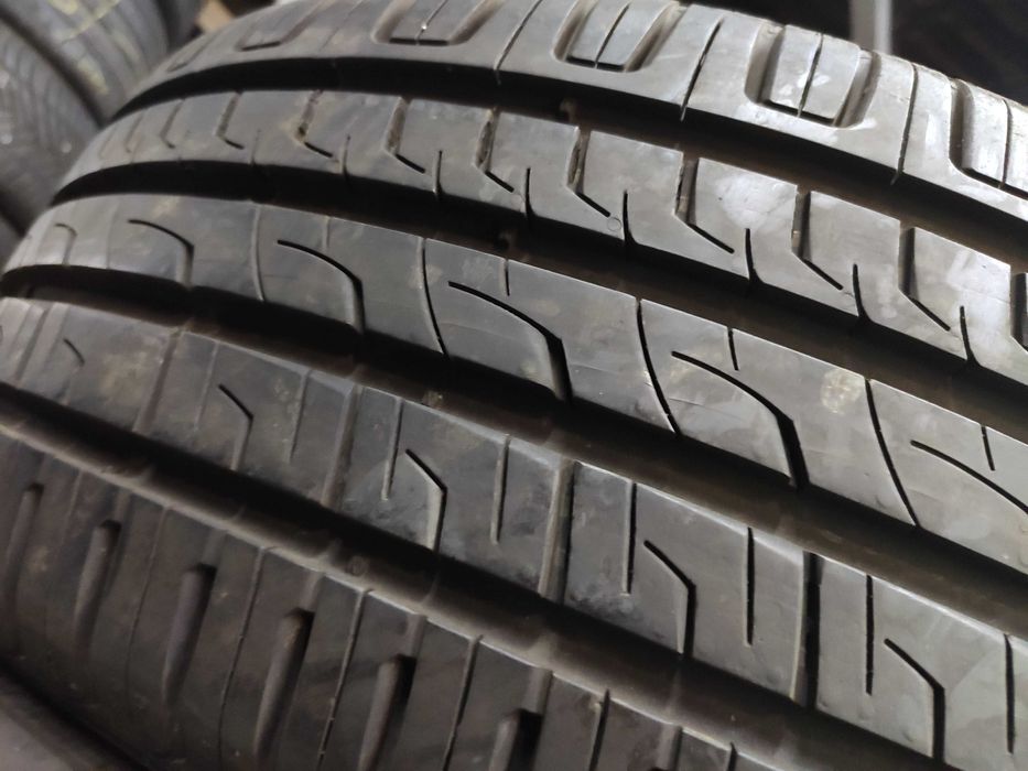 4бр Като нови летни гуми 215 50 17 - Barum