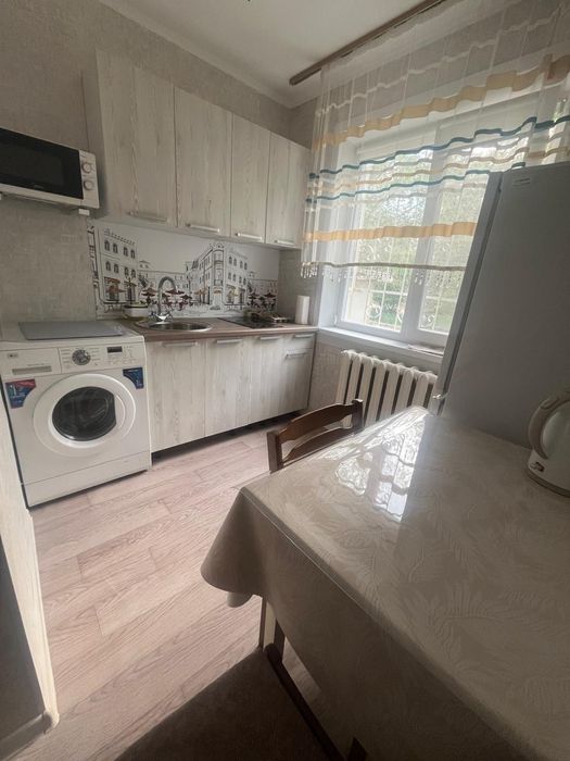 1 ком квартира  центр 2-33