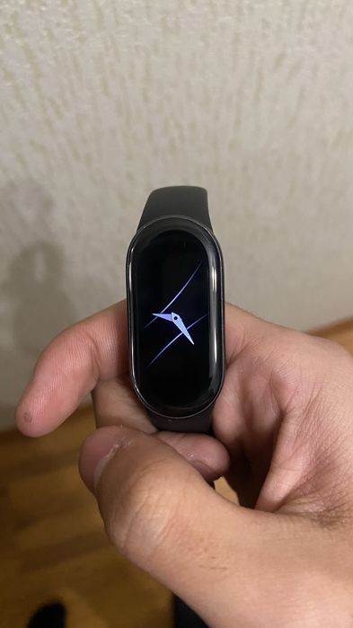 Mi band 10 срочно продам
