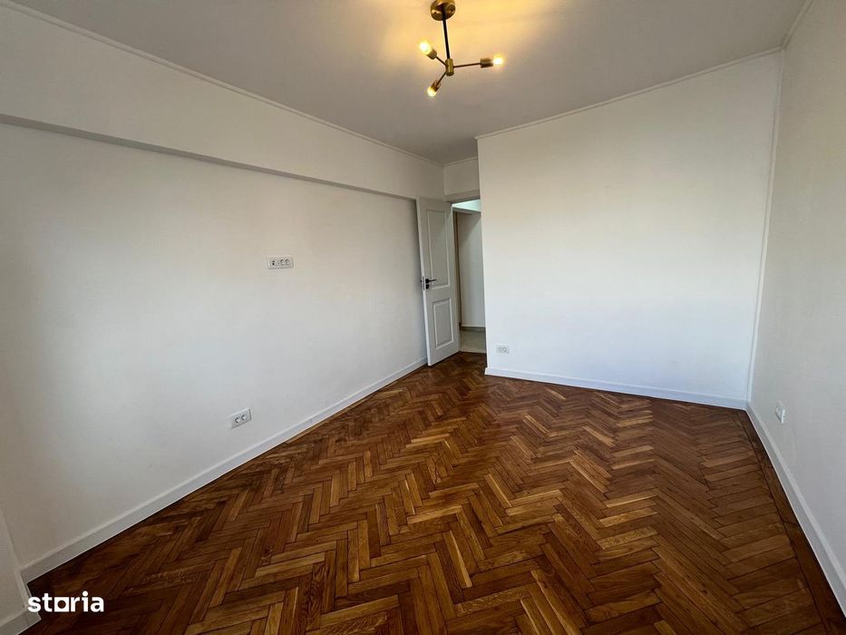 UNIRII, 2 camere decomandat,