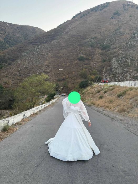 Продам Свадебное Платье в стиле принцессы