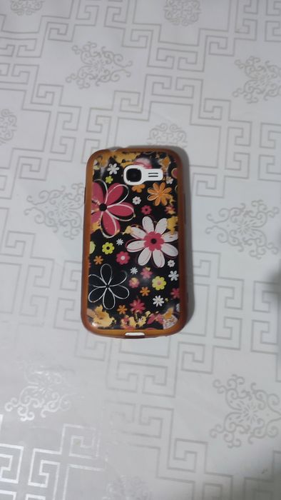 Продам телефон б/у