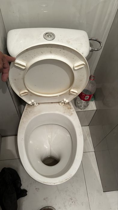 Продам унитаз