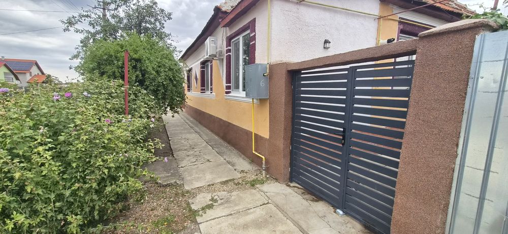 Casa De Vanzare Sofronea