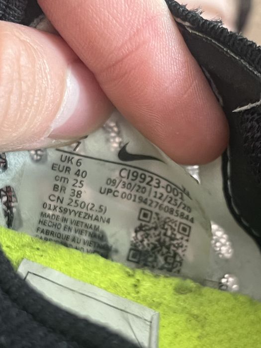 Nike Air Zoom Tempo NEXT% Flyknit Black White Volt Sneakers