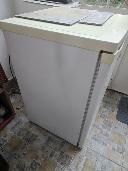 Lada frigorifica congelator whirpool