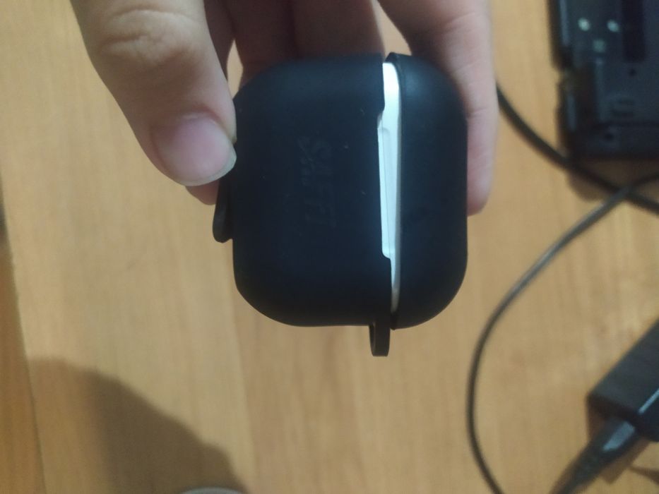 Чехол брелок для airpods pro