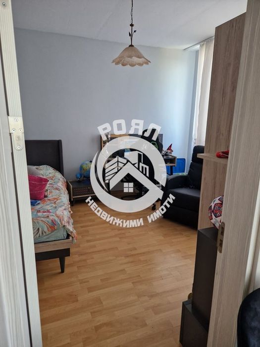 Продава се Тристаен апартамент в Пловдив, Гагарин - 88 кв.м за 1671 €/кв.м - Снимка #4