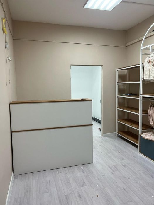 Полка, столик, айна, кресло сатам