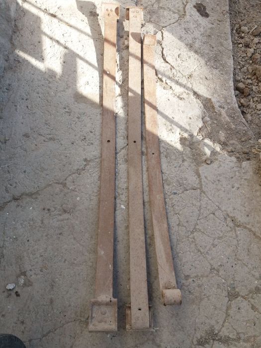 Ресор Лист Сотилади