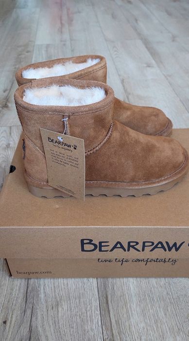 Ghete Bearpaw marimea 36