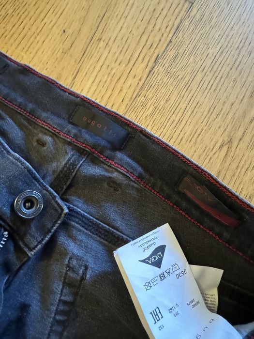 Дънки Bugatti мъжки