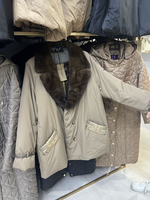 Куртка пуховая бренд RAFAELLO