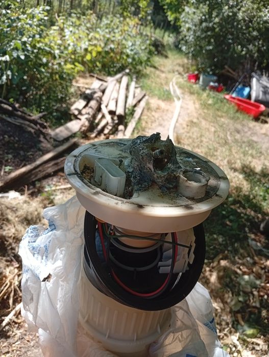 Pompa rezervor Mazda 3,1.4 benzina.2006