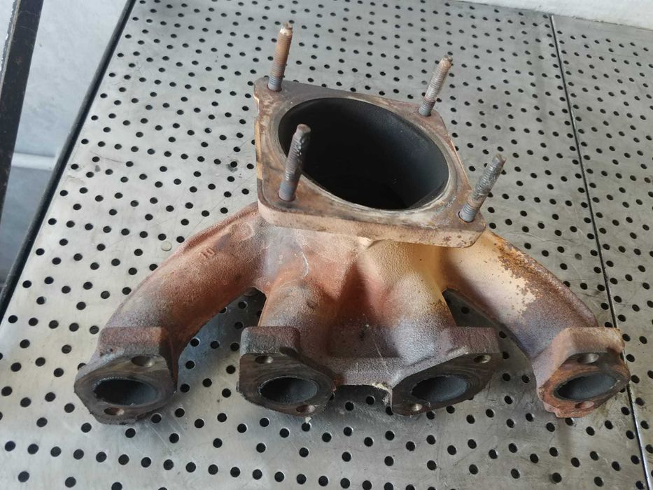 galerie evacuare 1.1b hfx peugeot 206 citroen c3  9636962310